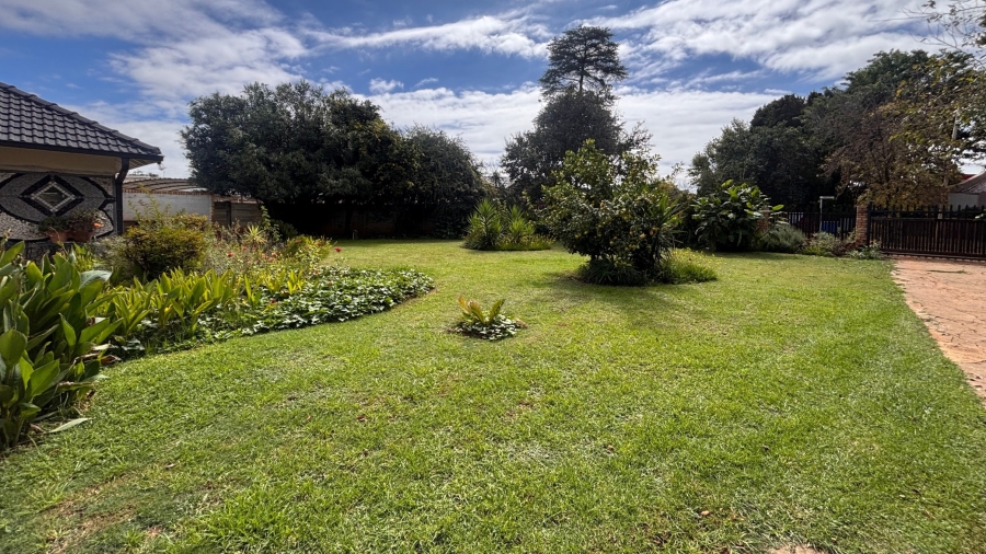 4 Bedroom Property for Sale in Flamwood North West